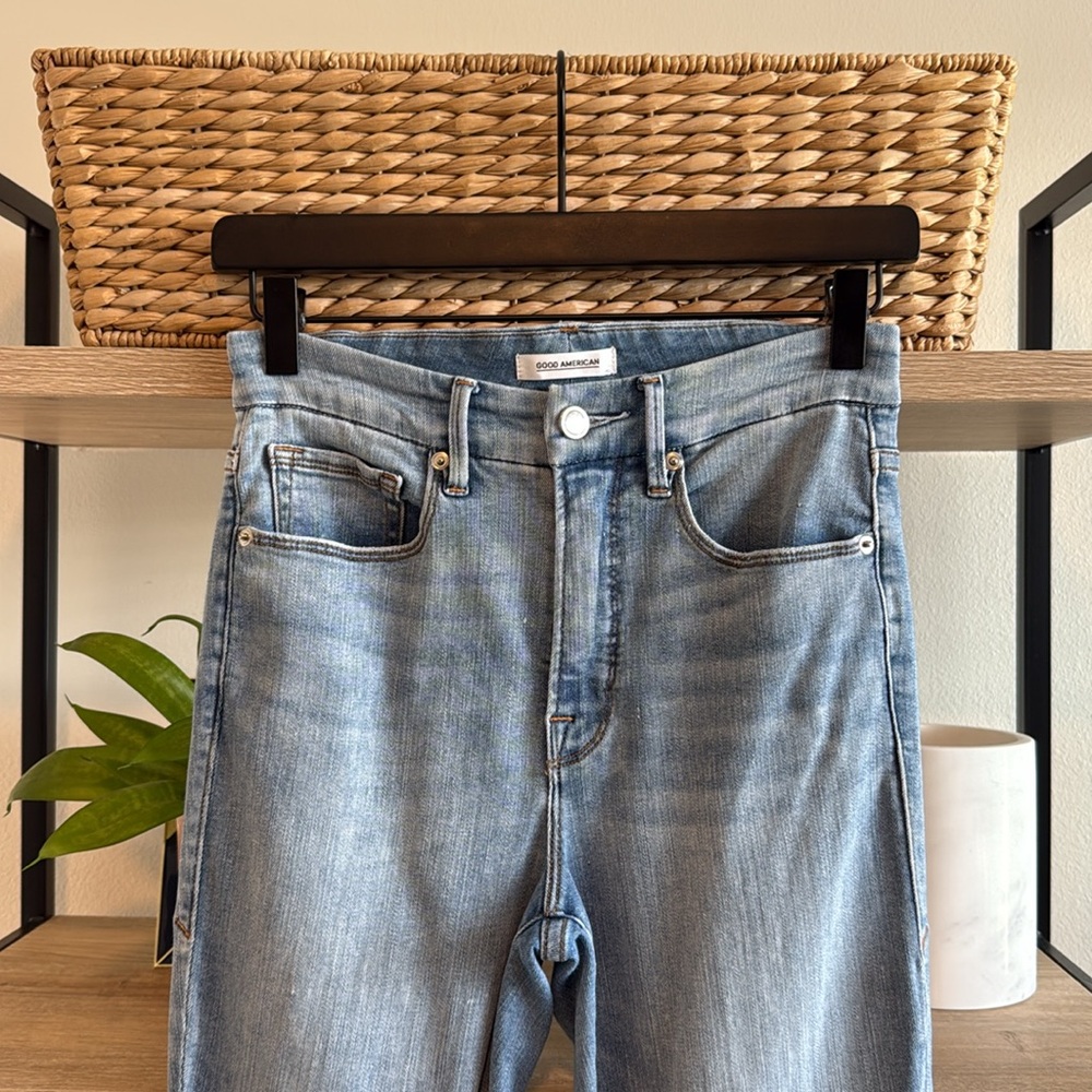 Good American Good Legs Mid-Rise Skinny Ankle Jeans, 4 / 27 - Picture 2 of 8